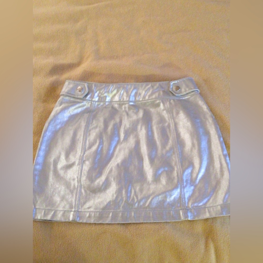 Forever 21 mini skirt 100% cotton metallic sliver.